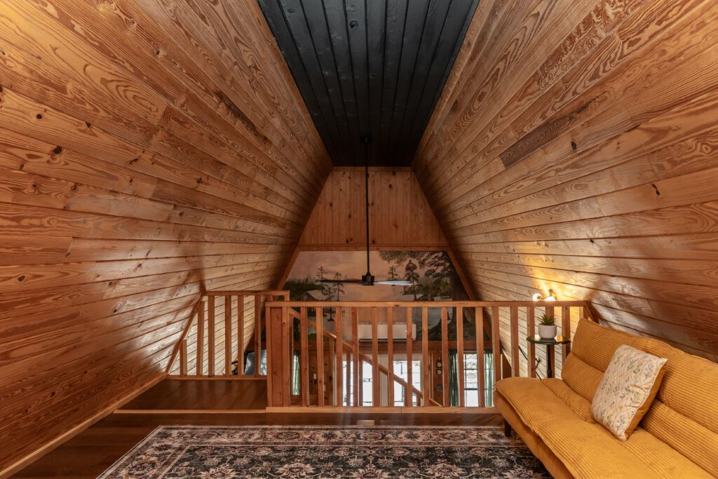 cabin 04
